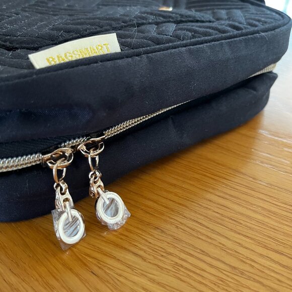 BAGSMART Medium Toiletry Bag Travel Bag with Hanging Hook Water-resistant EUC - Picture 11 of 11